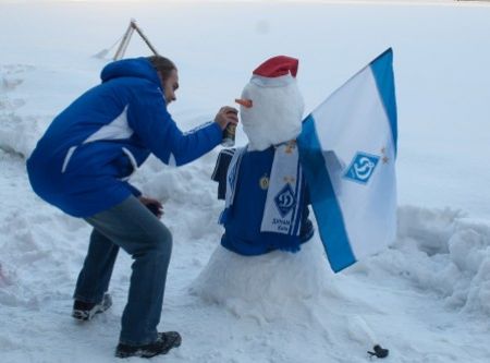 На «Олімпійському» відбувся «Чемпіонат сніговиків»