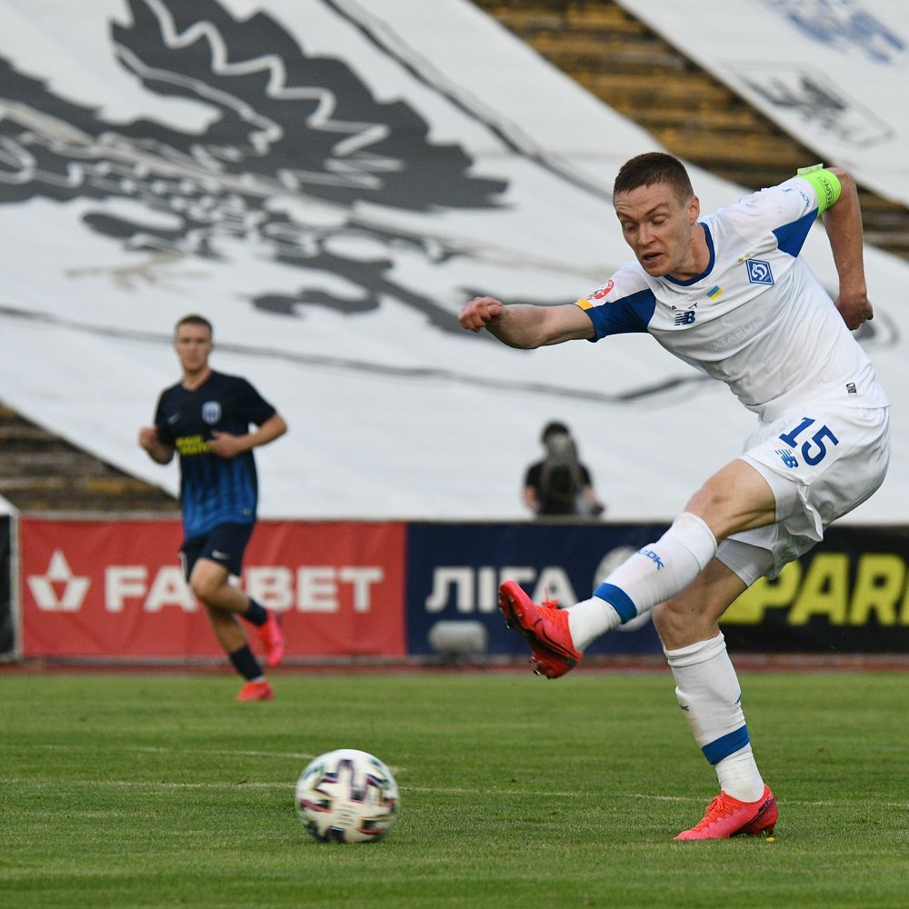 Third brace for Tsyhankov and first against Desna