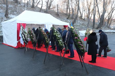 На стадіоні «Динамо» попрощалися із Володимиром Малютою