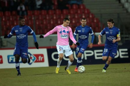 Evian with Ruben defeat Bastia