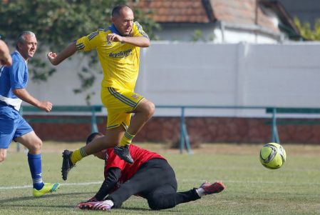 Екс-футболісти «Динамо» провели турне у складі збірної