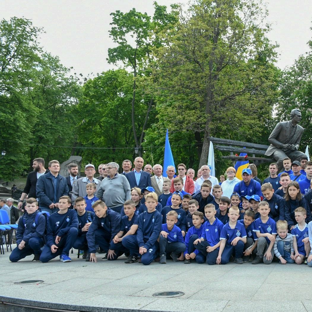 Tribute to legendary Valeriy Lobanovskyi in Kyiv (+VIDEO)