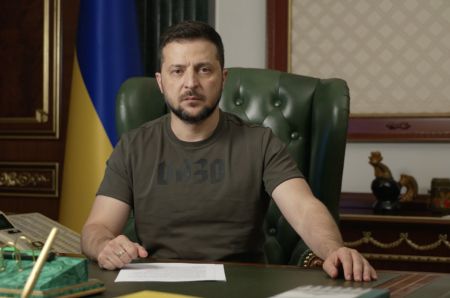 Ми повернемо свободу Криму й обовʼязково зробимо півострів одним із найкомфортніших місць у Європі – звернення Президента України