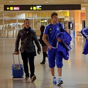 Dynamo leave for Bordeaux