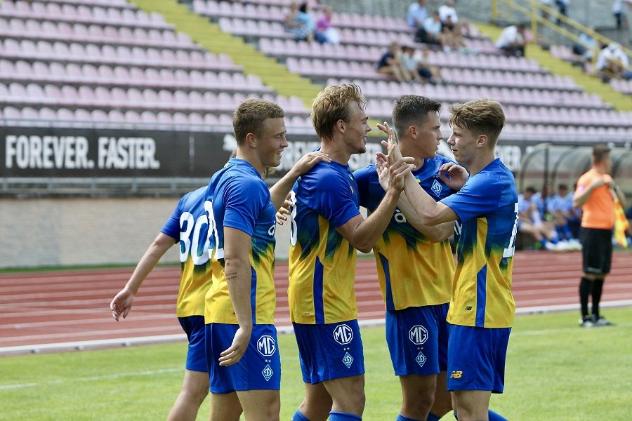 Чемпіонат U19. «Карпати» - «Динамо» 0:2: числа та факти