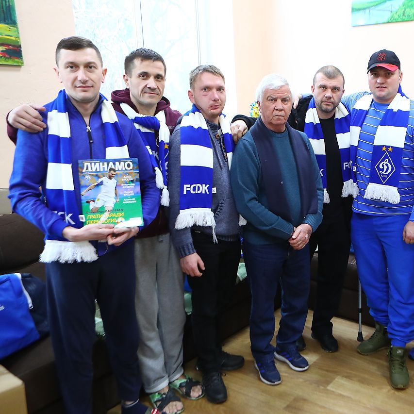 Presents for wounded soldiers from Dynamo (+PHOTOS, VIDEO)
