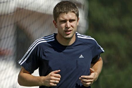 Artem KRAVETS prolongs his contract with Dynamo