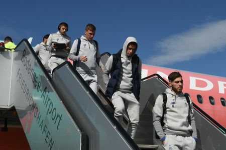 Dynamo arrive in St. Gallen