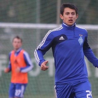 Dmytro KHLYOBAS: “Training sessions with Blokhin are more difficult than with Semin”