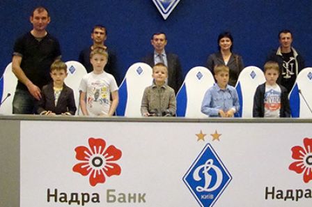 Start football team visiting Dynamo