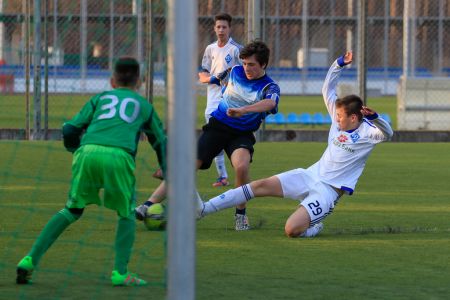 Passion and emotions. Street Football League players oppose Dynamo U-13