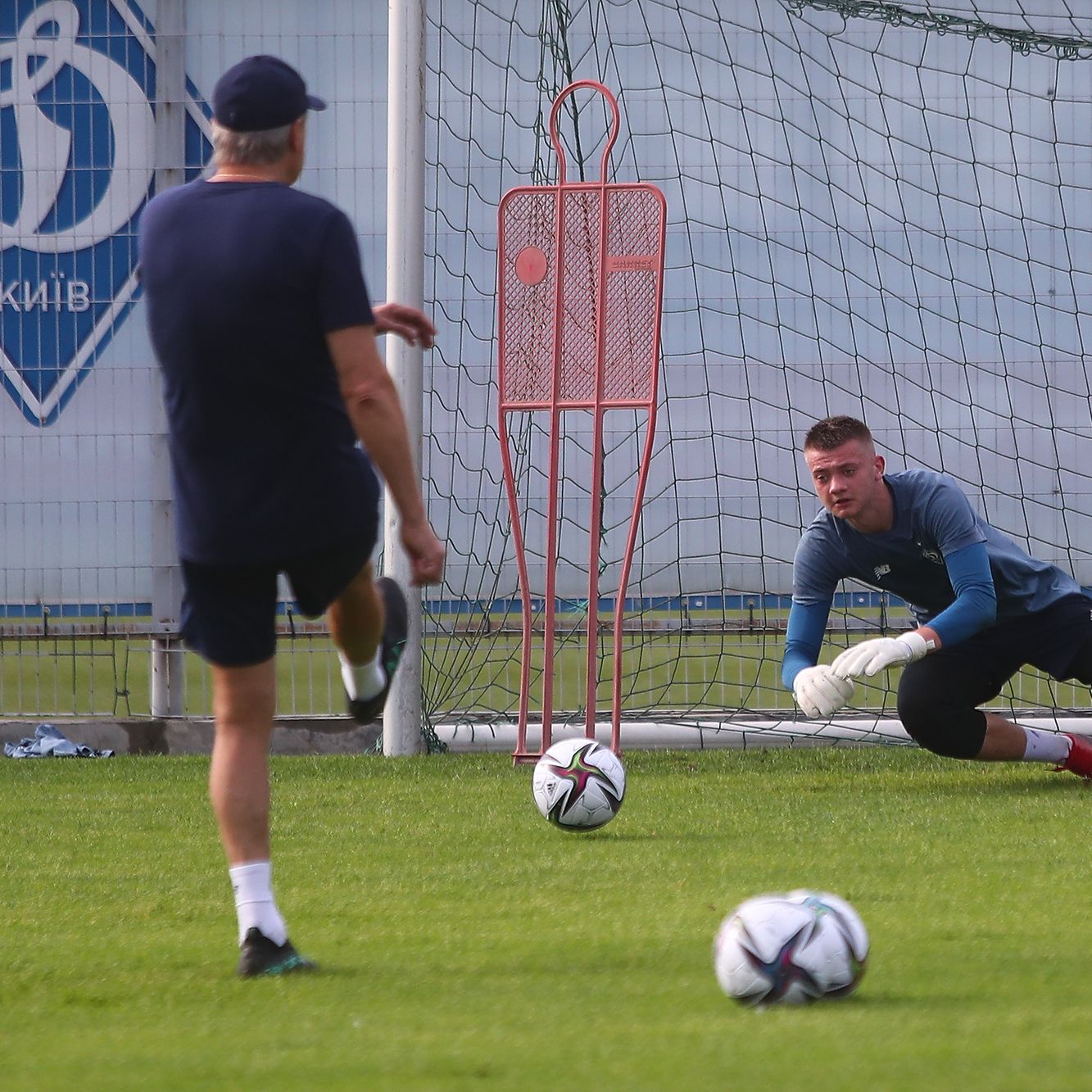Dynamo first session after vacation