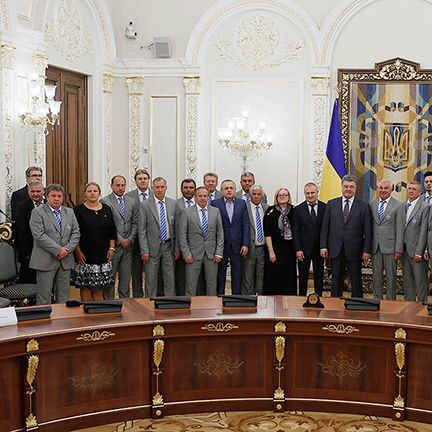 Meeting with President of Ukraine and awarding ceremony for Dynamo 1986 players!