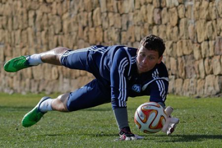 Olexandr RYBKA: “We goalkeepers work with the ball in our feet a lot”