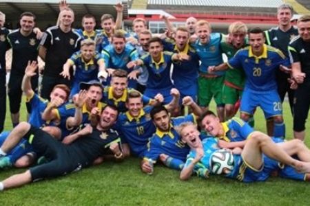 Ukraine U-19 with Dynamo players qualify for European Championship!