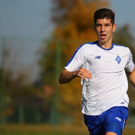 Mykyta Kravchenko to perform for Olimpik on loan