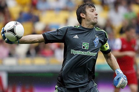 Olexandr Shovkovskyi’s 200 clean sheets!