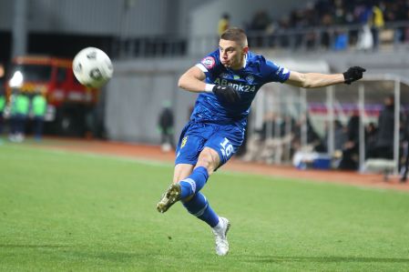 100th match of Vitaliy Mykolenko for Dynamo