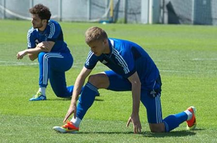 21 players getting ready to face Illichivets Mariupol