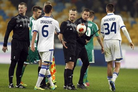 Björn Kuipers – Dynamo vs Maccabi match referee