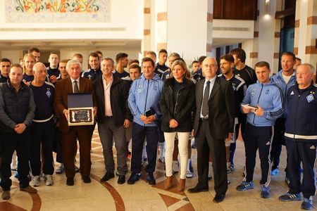 Estepona mayor greets Dynamo!