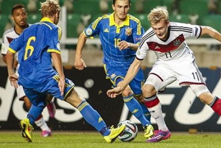 Ukraine U-19 with Dynamo players finish Euro-2014