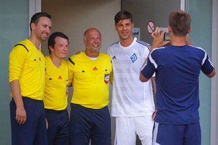 Interesting episode of Austrian training camp – officials want a photo with DRAGOVIC!