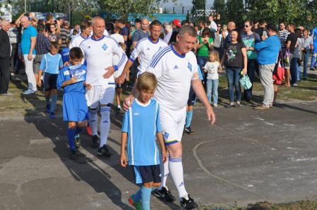 Ветерани «Динамо» на святі у місті Українка