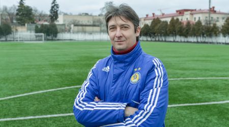 Григорій Суркіс привітав Павла Шкапенка з ювілеєм