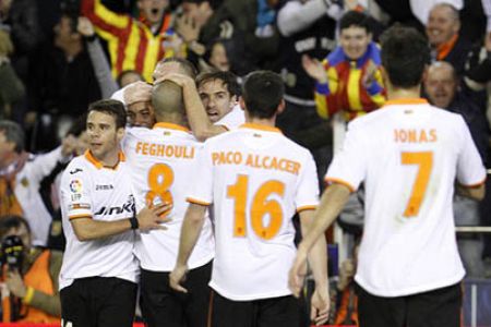 Valencia comeback at Mestalla