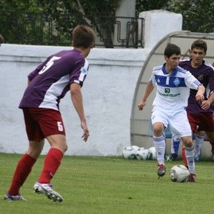 «Динамо» (U-17) у першому турі громить київський «Арсенал»