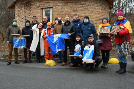 Представники «Динамо» привітали з Днем ЗСУ військовослужбовців у шпиталі