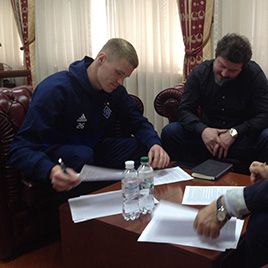 Mykyta BURDA signs new contract with Dynamo