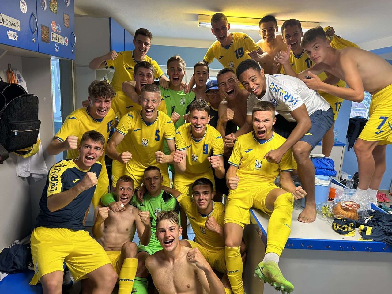 Голи динамівців Лобка та Калина принесли Україні U18 перемогу