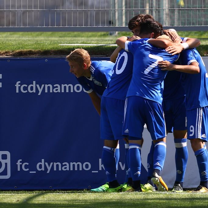 «Динамо» U-19 у товариському матчі поступилося «Динамо» U-17