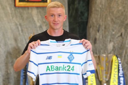 Vladyslav Kulach – Dynamo player!