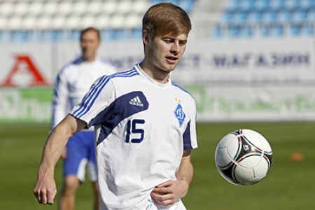 Olexandr Tsybulnyk to spend four more years with Dynamo