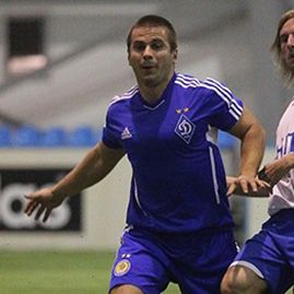 Students play friendly before the match in Kharkiv