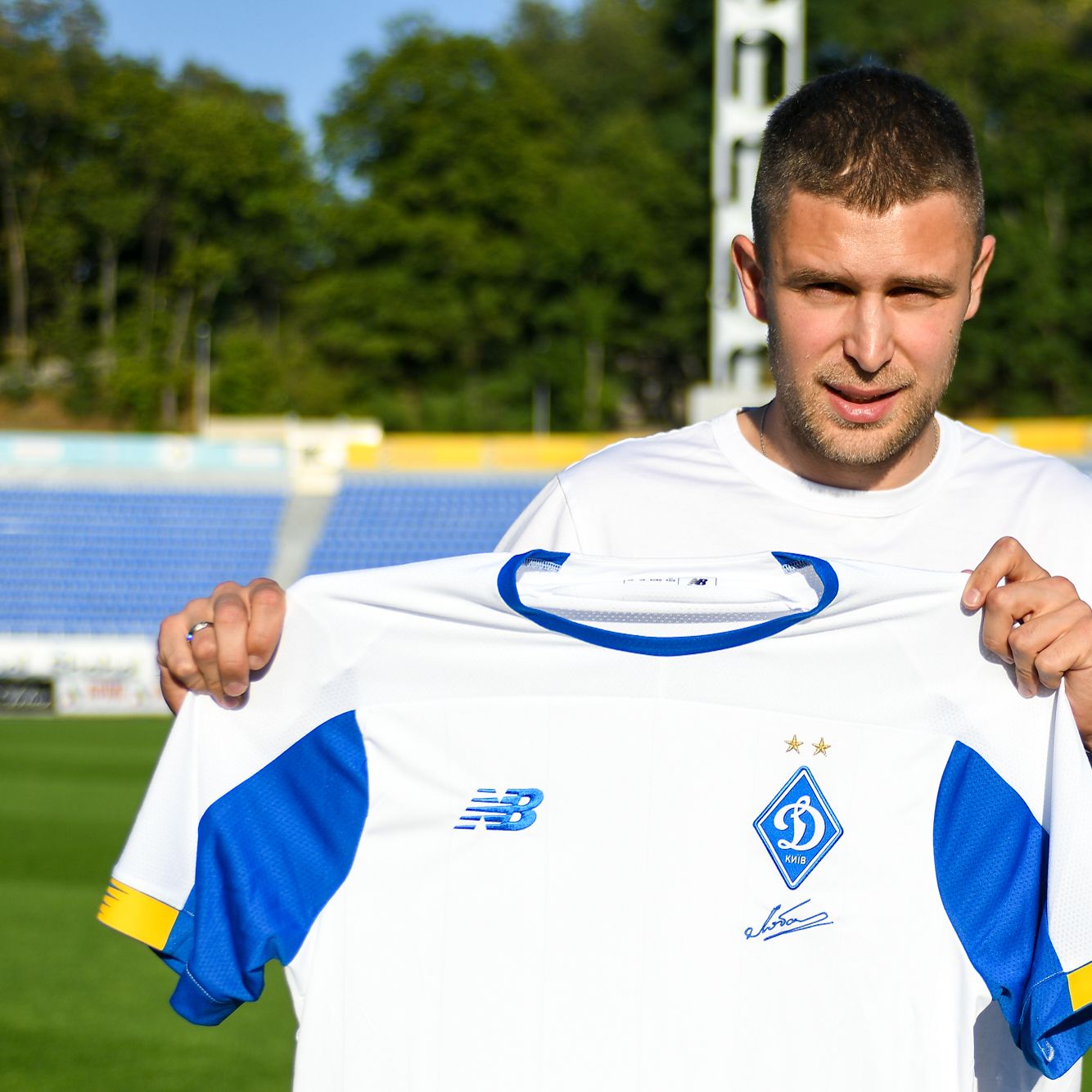 Artem Kravets returns to FC Dynamo Kyiv