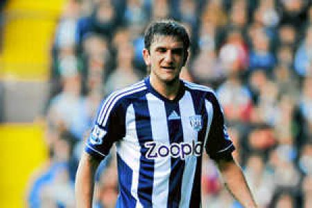 Goran POPOV takes the field as WBA defeat Atromitos FC