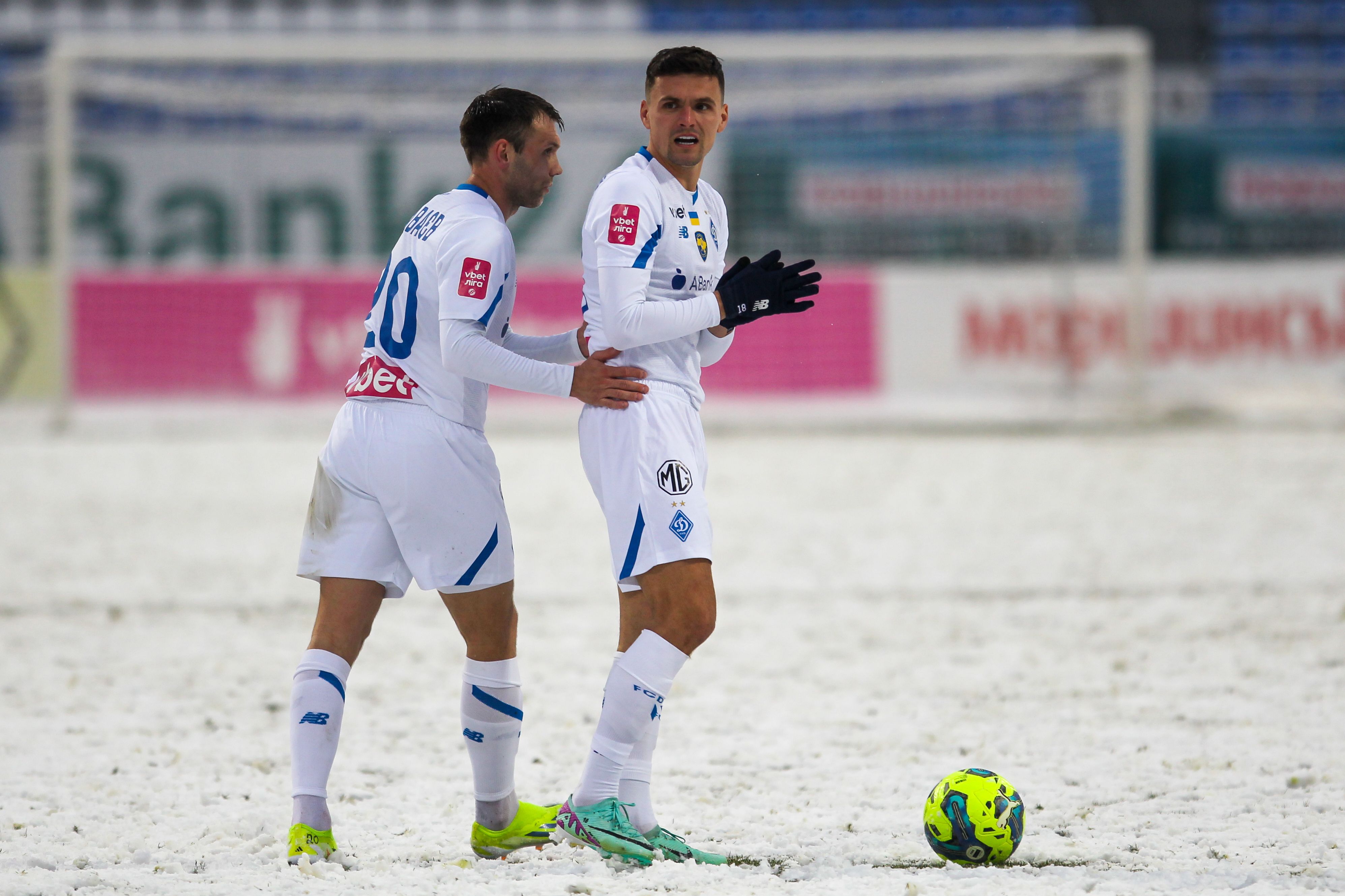 Olexandr Andriyevskyi makes 100th appearance for Dynamo