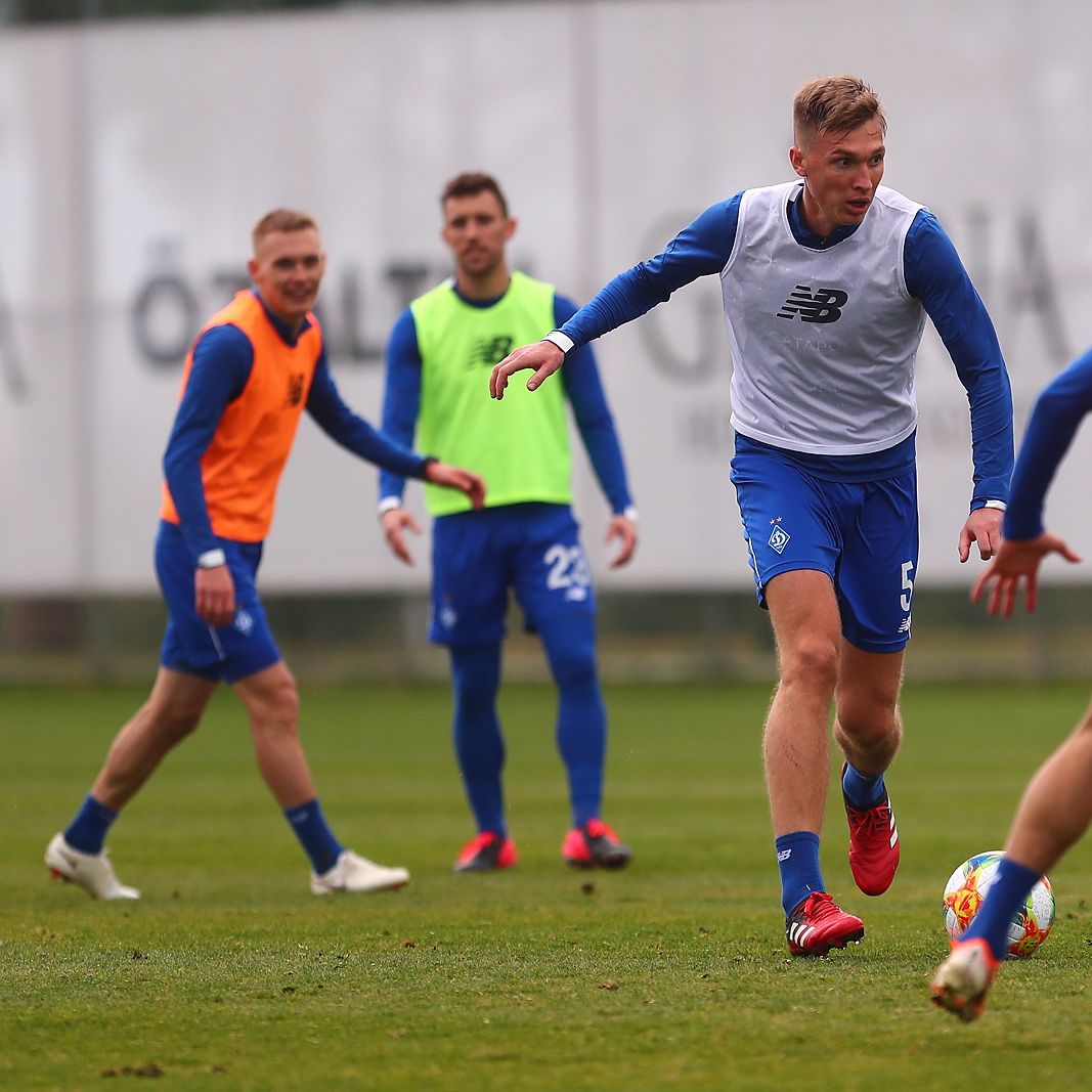 Dynamo morning: beep test, fun in squares, competition (VIDEO)
