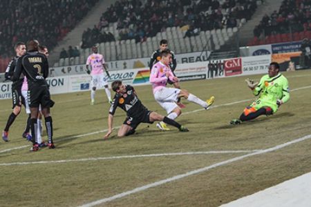 Evian with Ruben draw against Raims being ahead…