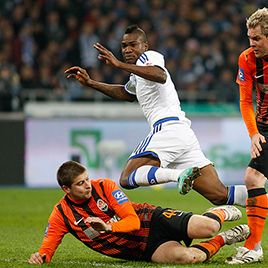 Dynamo – Shakhtar: pre-match figure carousel