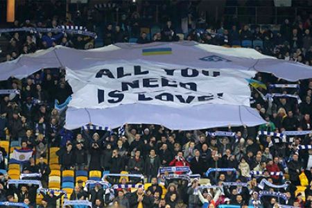 “All You Need Is Love”: Dynamo fans for peace and love!