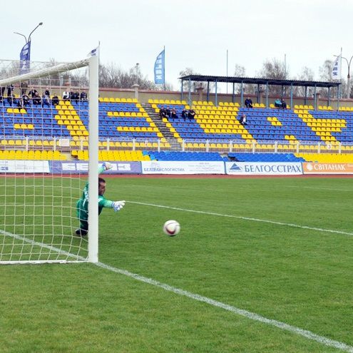 Гол Чумака допоміг «Торпедо-БеЛАЗ» здобути першу перемогу в чемпіонаті Білорусі