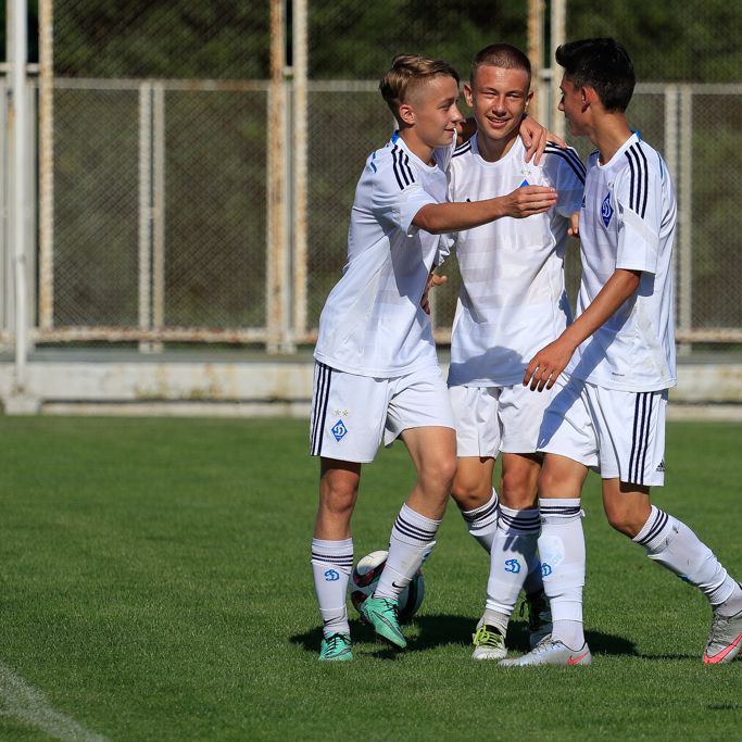 ДЮФЛУ (U-15). ФТ. 1-й тур. «Чорноморець» - «Динамо» - 1:4