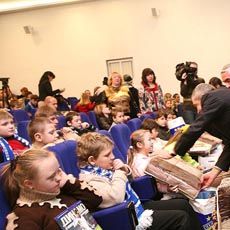 Dynamo Kyiv congratulate children of Chornobyl