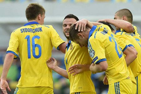 Goals of Kravets and Harmash hand Ukraine victory!