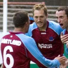 Drogheda challenges Dynamo